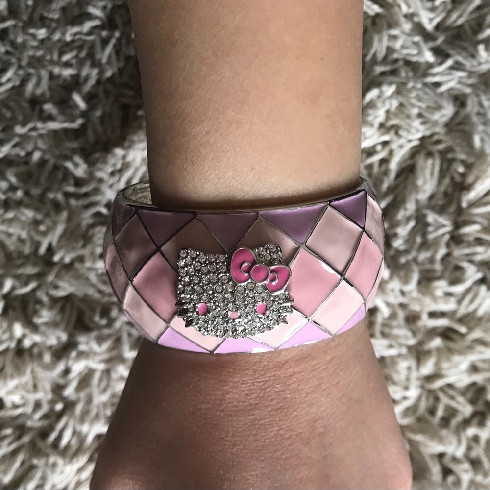 Hello Kitty Bracelet - image 1